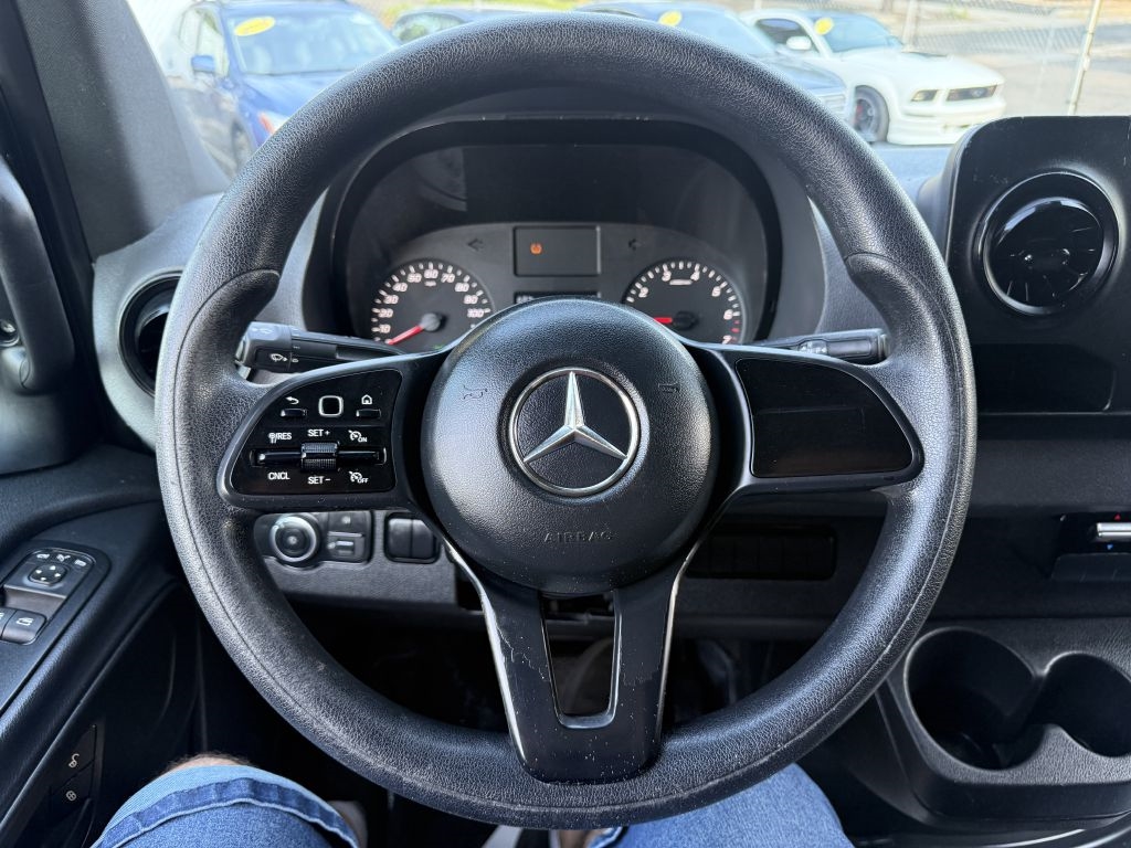 Mercedes-Benz Sprinter 2500 170-in. WB 2021 Mercedes-Benz Sprinter 2500 170-in. WB 2021