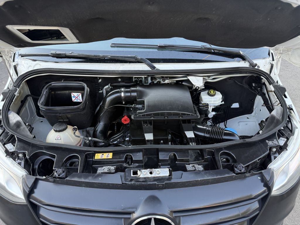 Mercedes-Benz Sprinter 2500 170-in. WB 2021 Mercedes-Benz Sprinter 2500 170-in. WB 2021