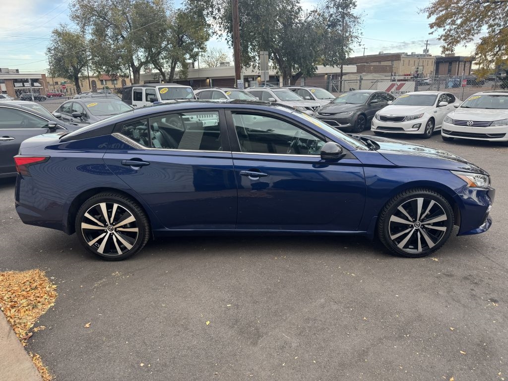 Nissan Altima 2.5 SR AWD 2021 Nissan Altima 2.5 SR AWD 2021