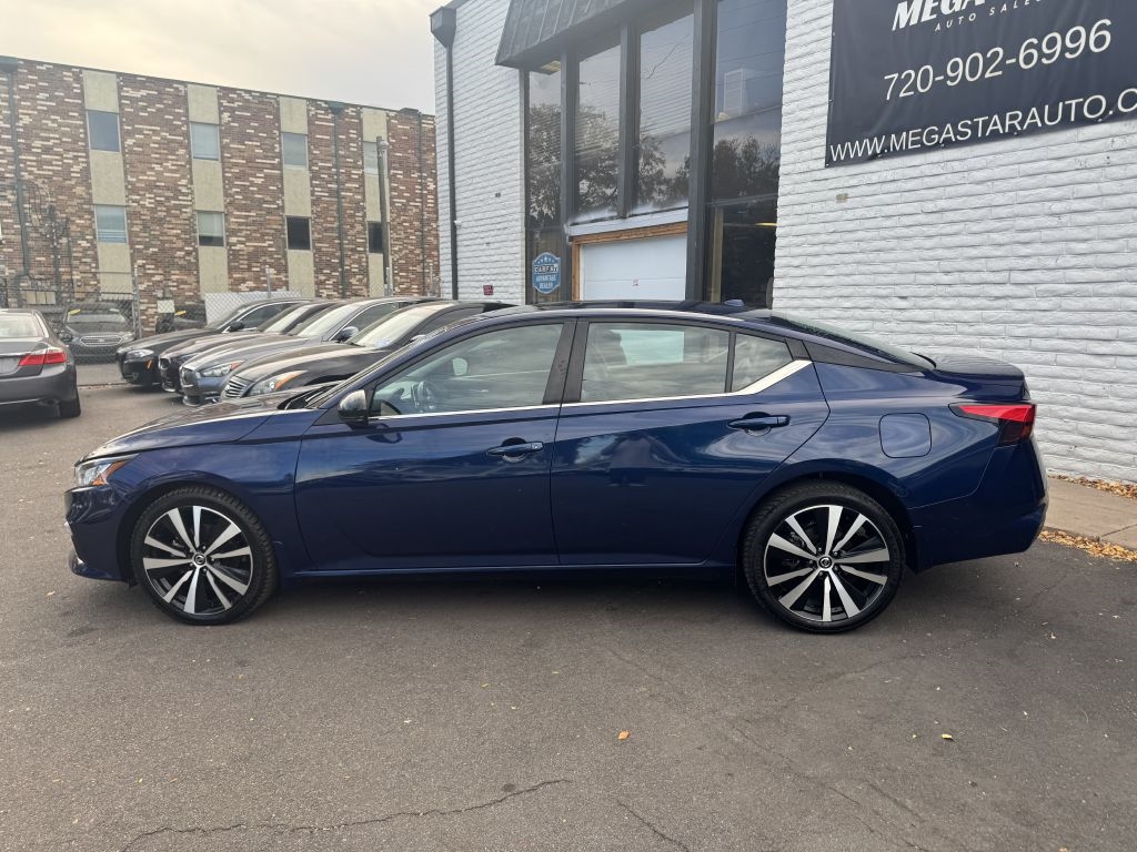 Nissan Altima 2.5 SR AWD 2021 Nissan Altima 2.5 SR AWD 2021