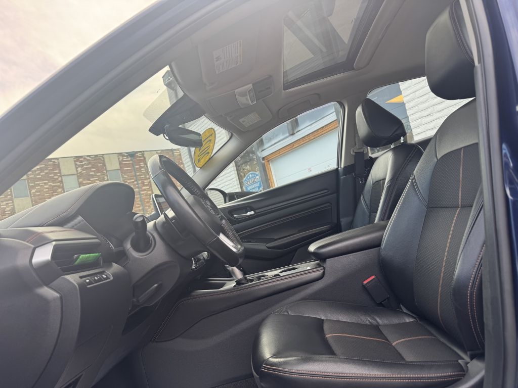 Nissan Altima 2.5 SR AWD 2021 Nissan Altima 2.5 SR AWD 2021