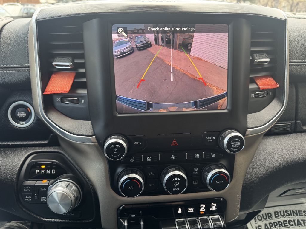 RAM 1500 Laramie Crew Cab SWB 4WD 2019