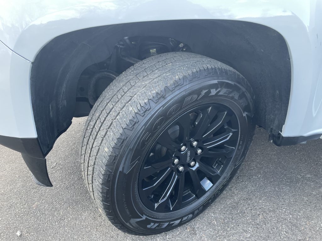 GMC Canyon Elevation Standard Extended Cab 4WD 2022