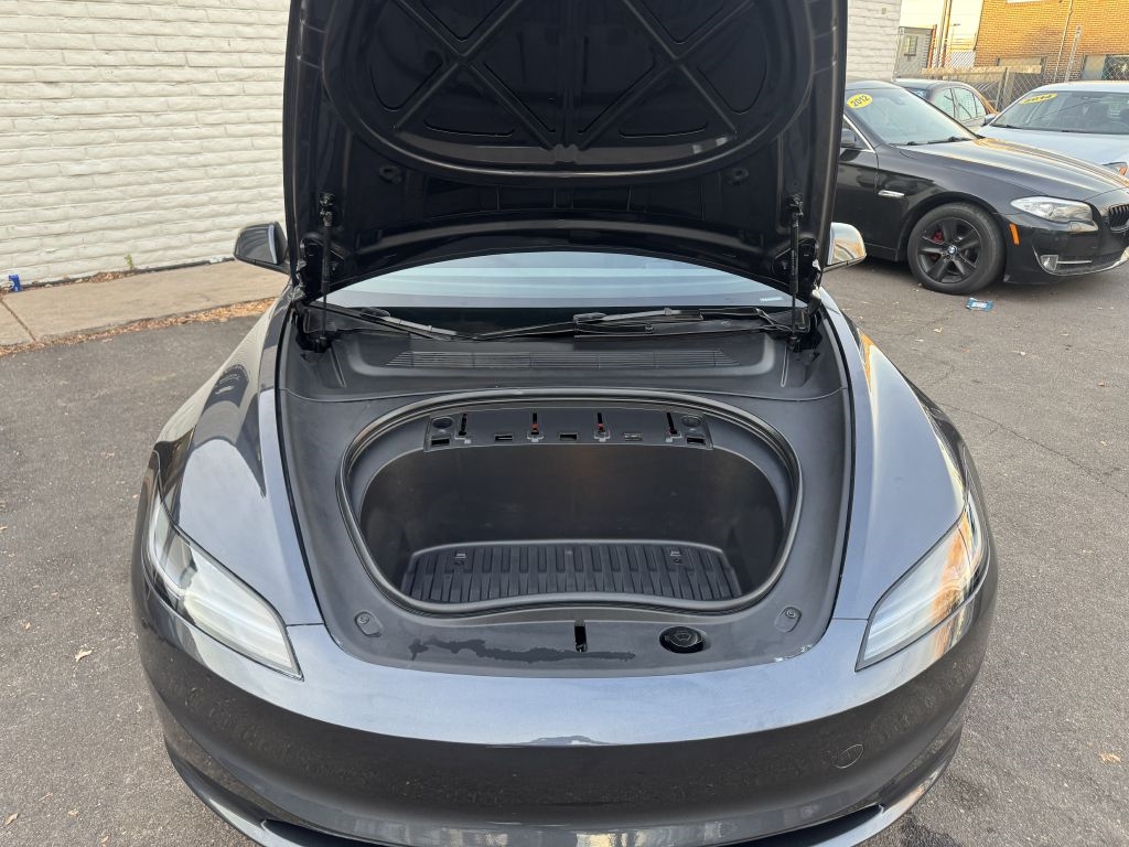 Tesla Model 3 Long Range 2024