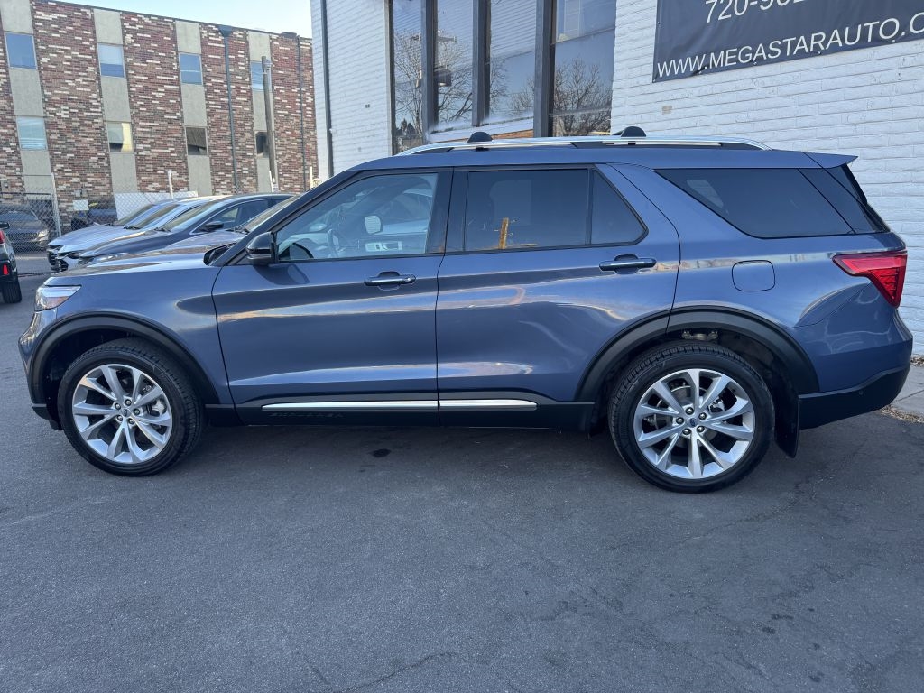 Ford Explorer Platinum AWD 2021