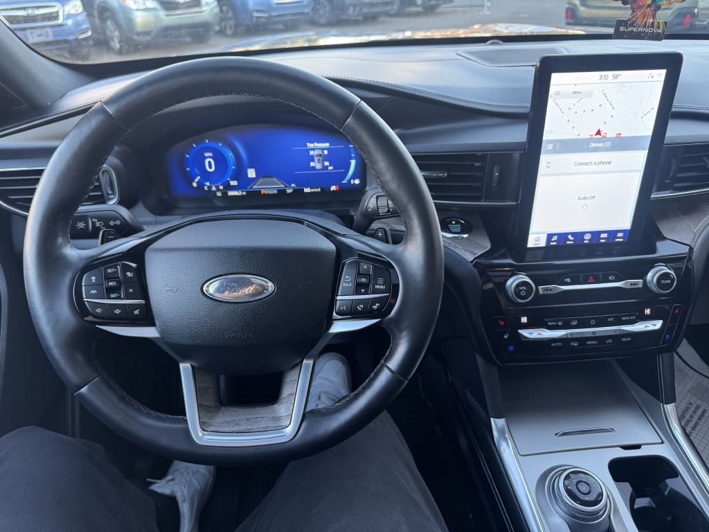 Ford Explorer Platinum AWD 2021