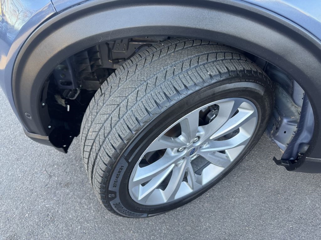 Ford Explorer Platinum AWD 2021