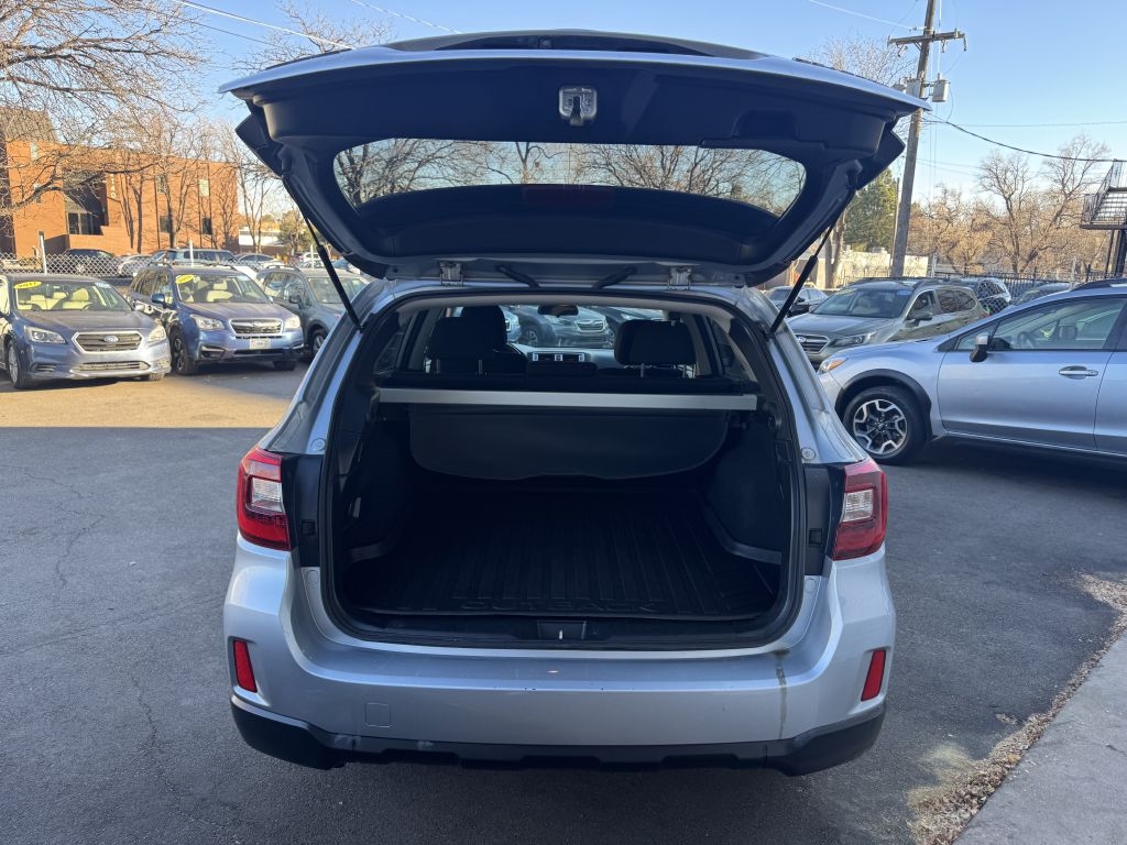 Subaru Outback 2.5i Premium 2016