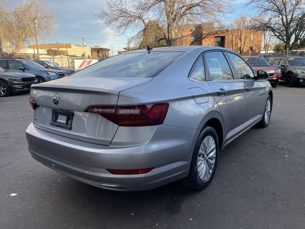 Volkswagen Jetta 1.4T S 8A 2019