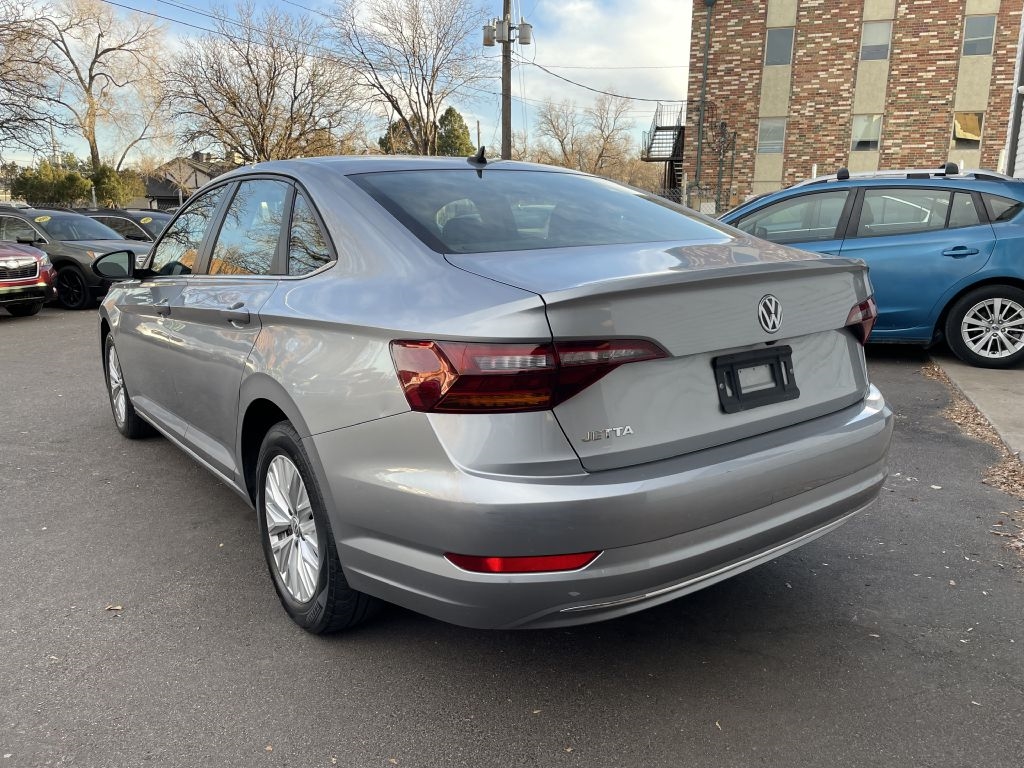 Volkswagen Jetta 1.4T S 8A 2019