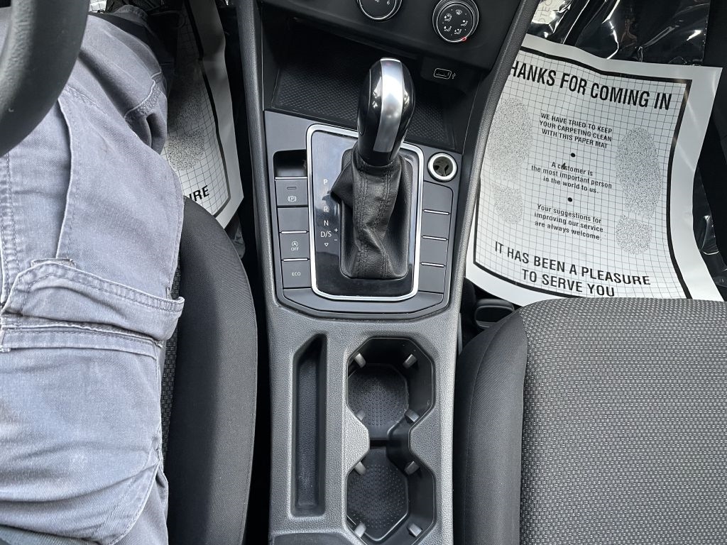 Volkswagen Jetta 1.4T S 8A 2019