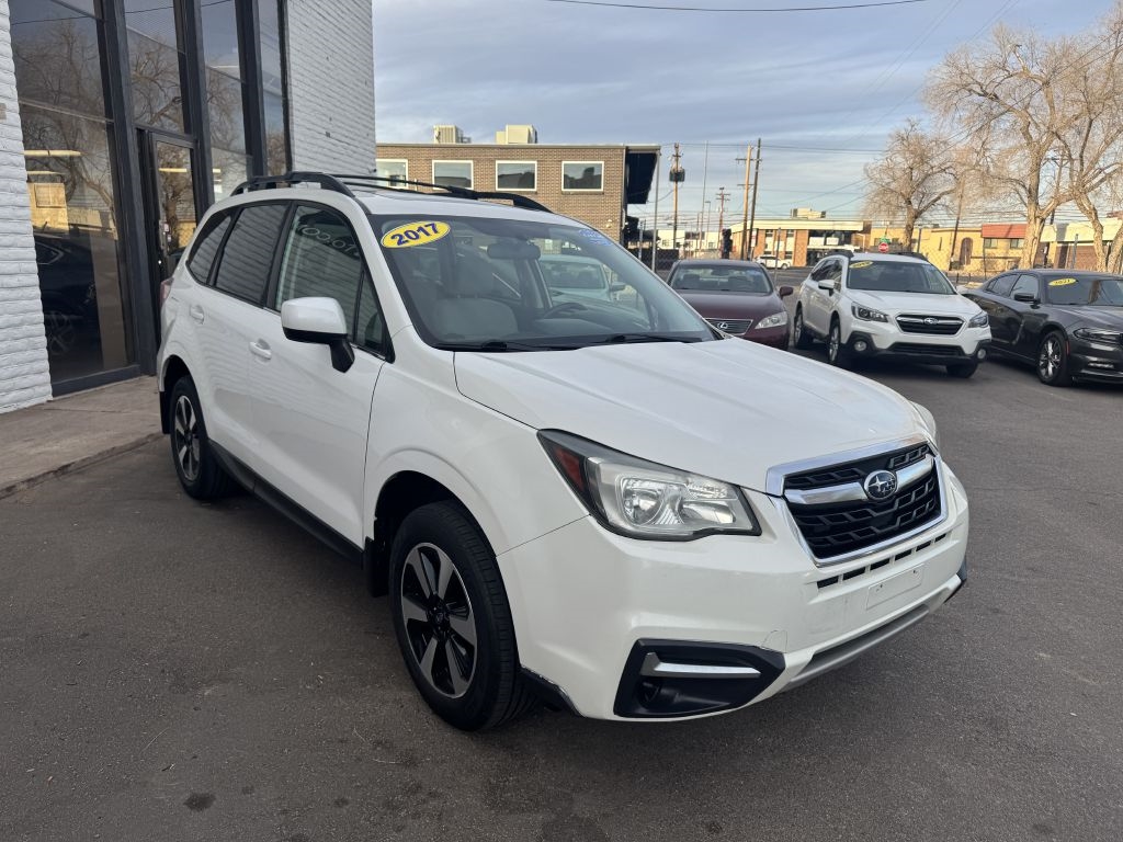 Subaru Forester 2.5i Premium PZEV CVT 2017