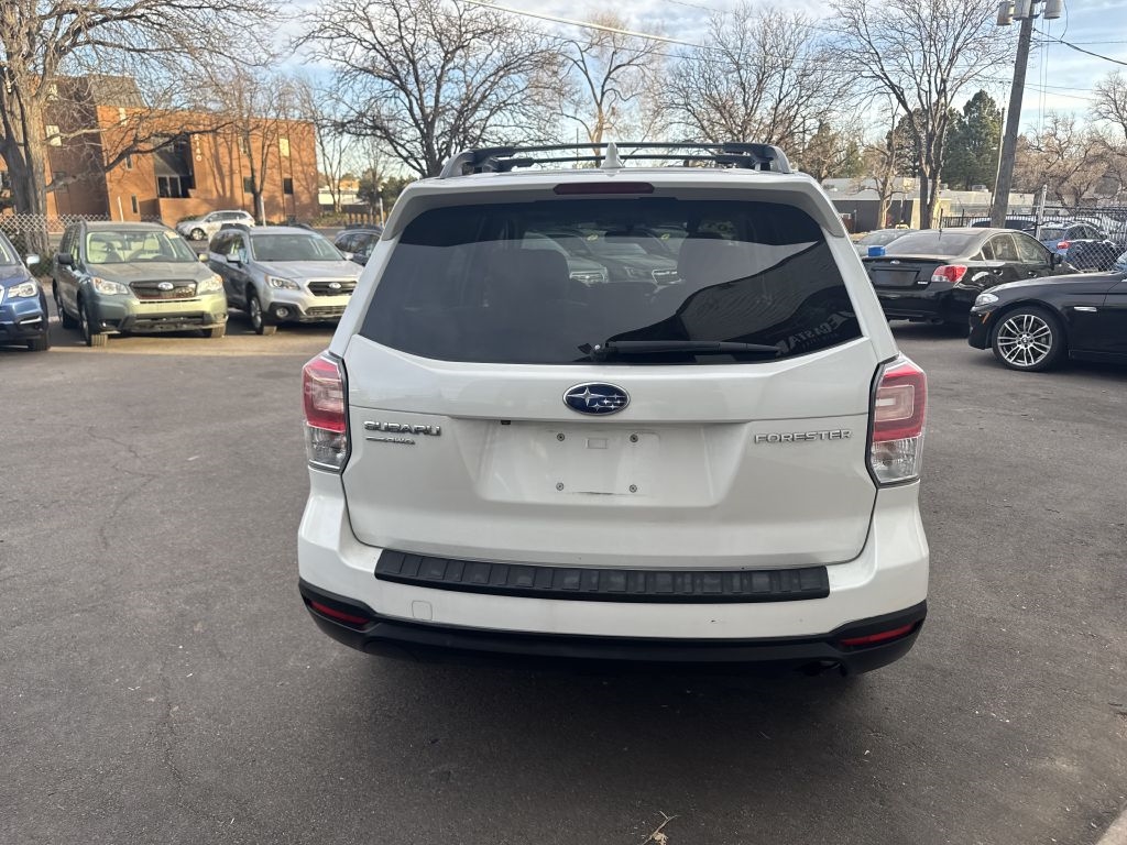 Subaru Forester 2.5i Premium PZEV CVT 2017