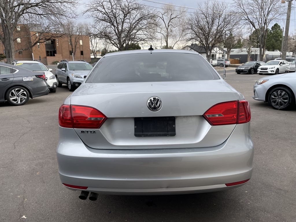 Volkswagen Jetta SE 2013