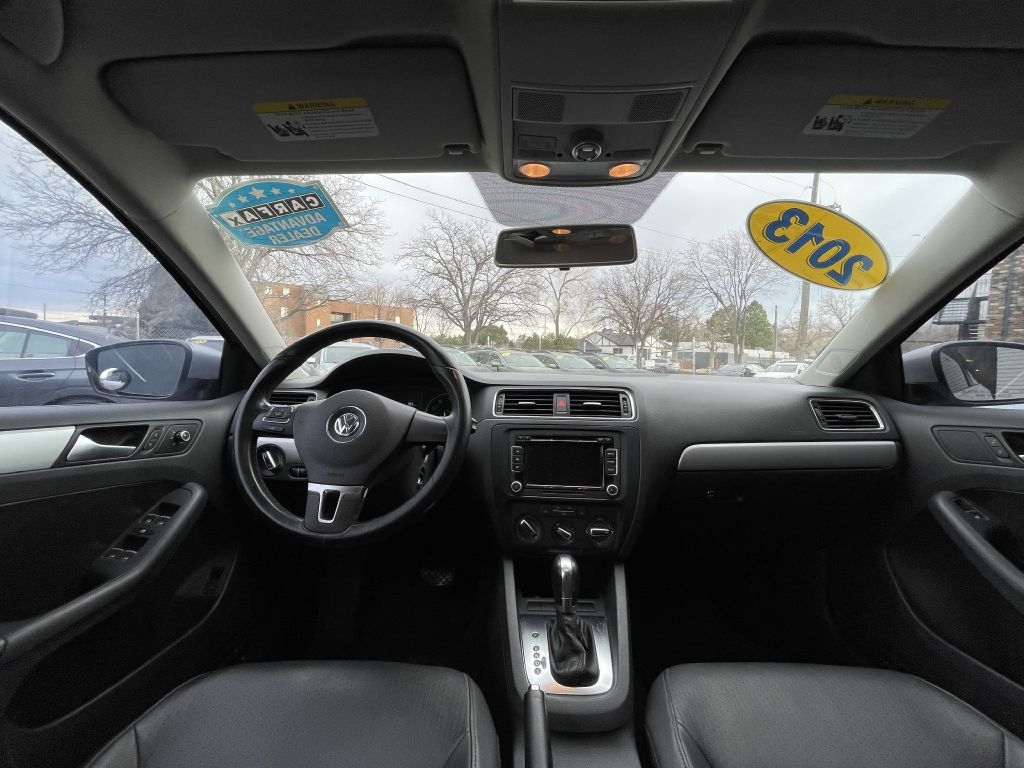 Volkswagen Jetta SE 2013
