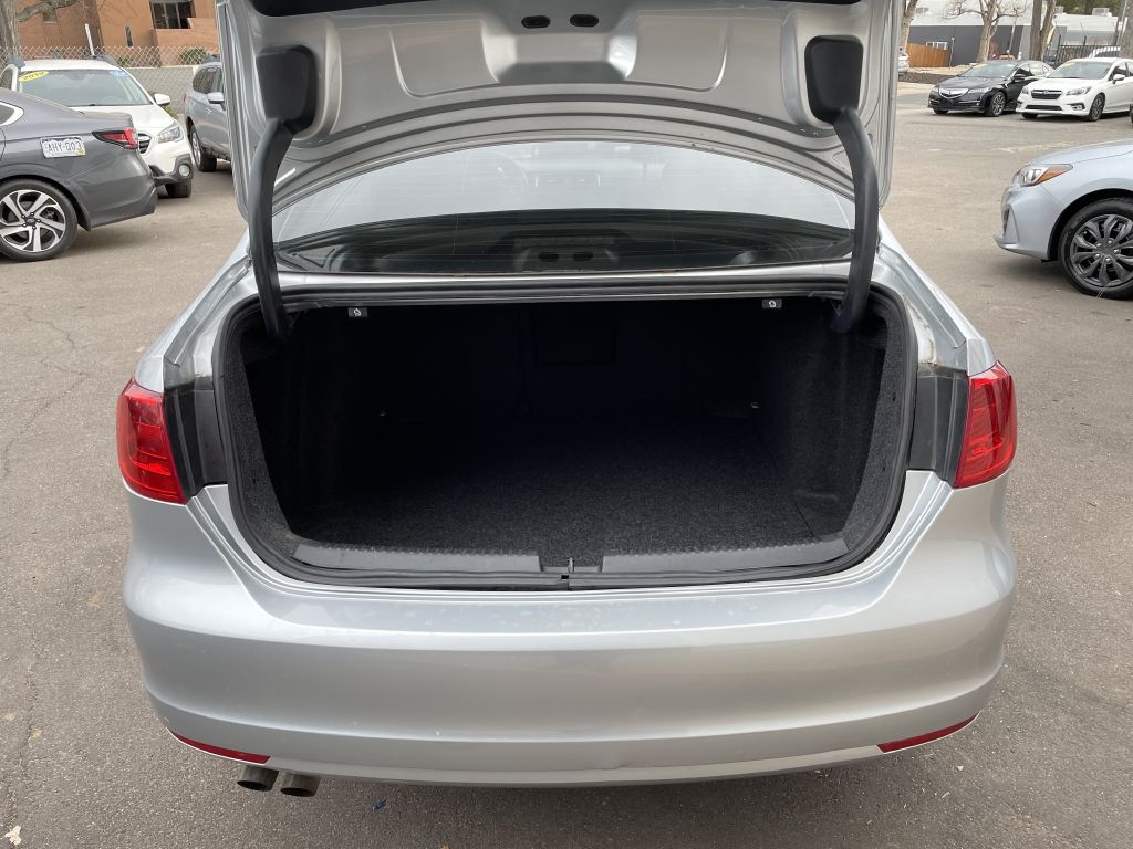 Volkswagen Jetta SE 2013