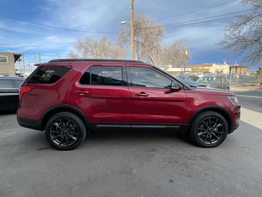 Ford Explorer XLT 4WD 2019