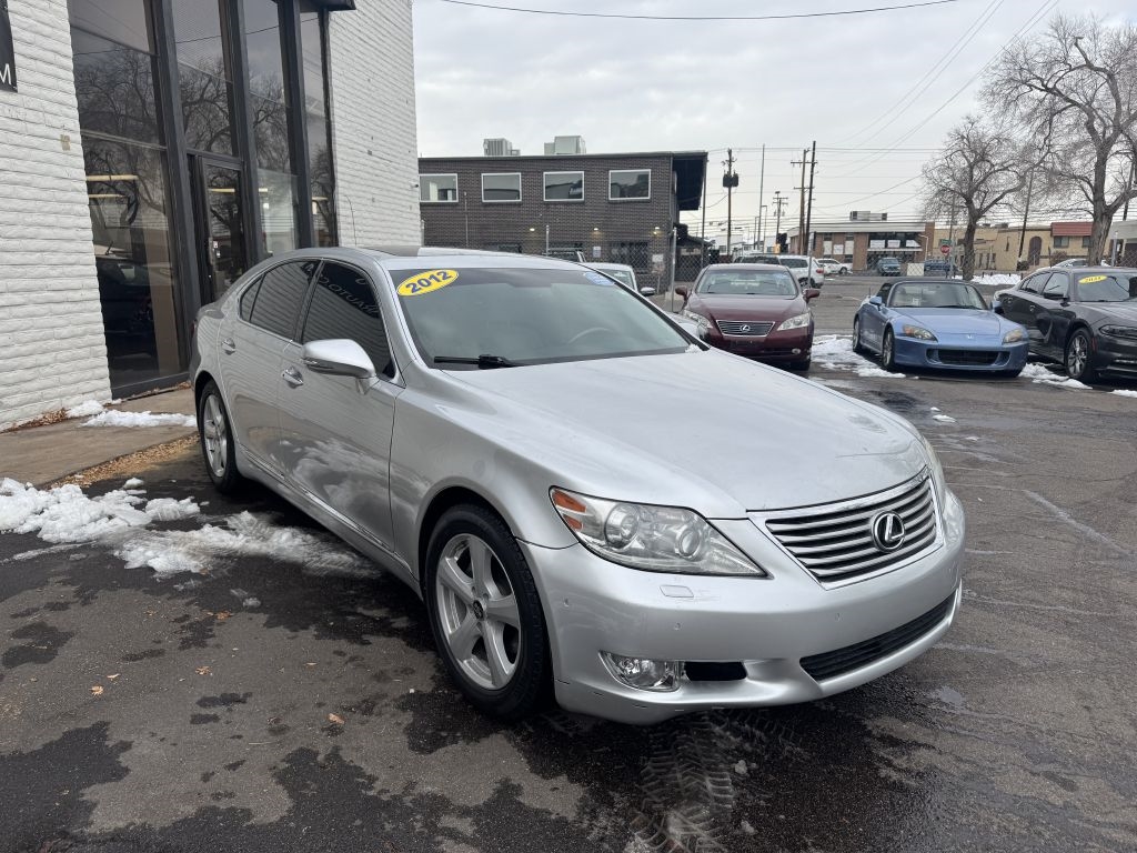 Lexus LS 460 Luxury Sedan 2012