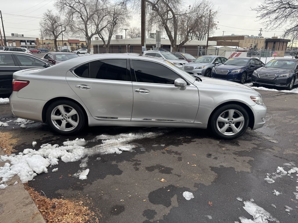 Lexus LS 460 Luxury Sedan 2012
