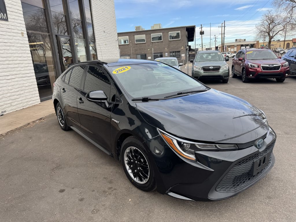 Toyota Corolla LE Hybrid 2021