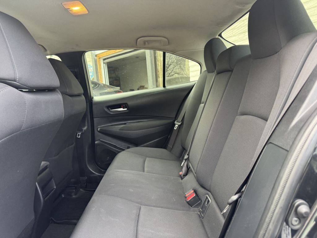 Toyota Corolla LE Hybrid 2021