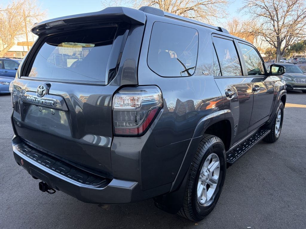 Toyota 4Runner SR5 Premium 4WD 2021