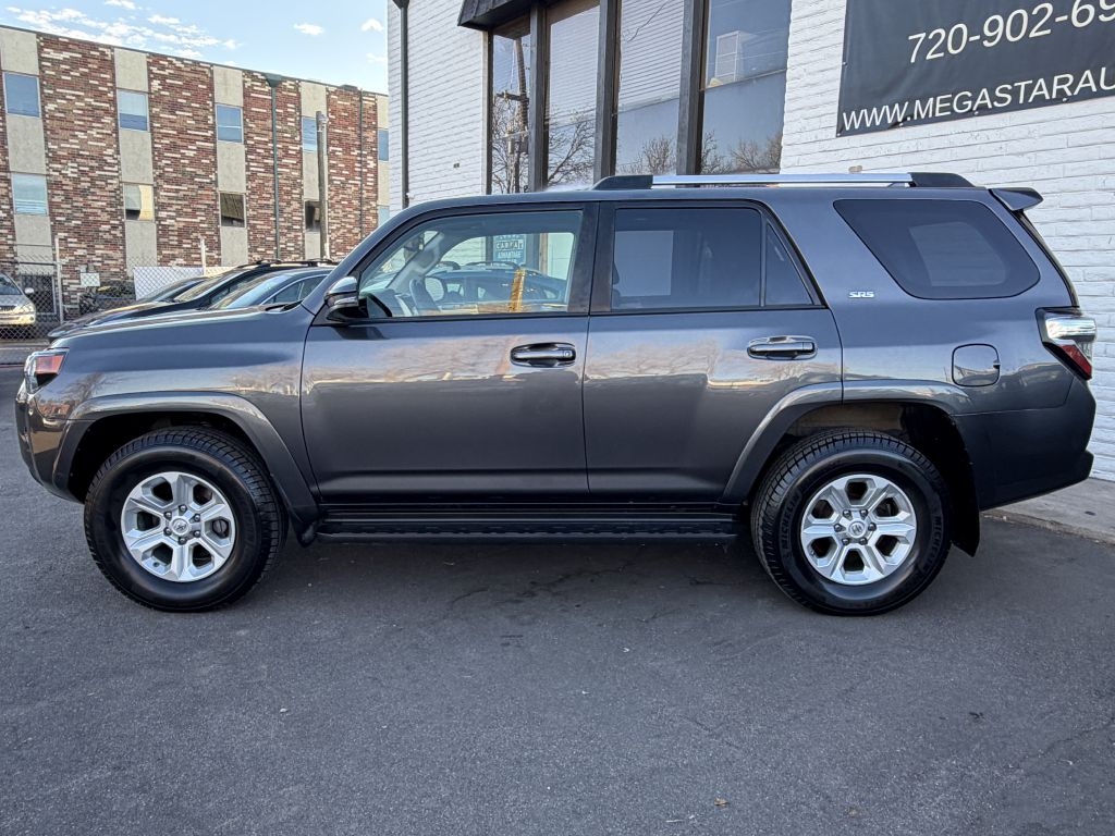 Toyota 4Runner SR5 Premium 4WD 2021