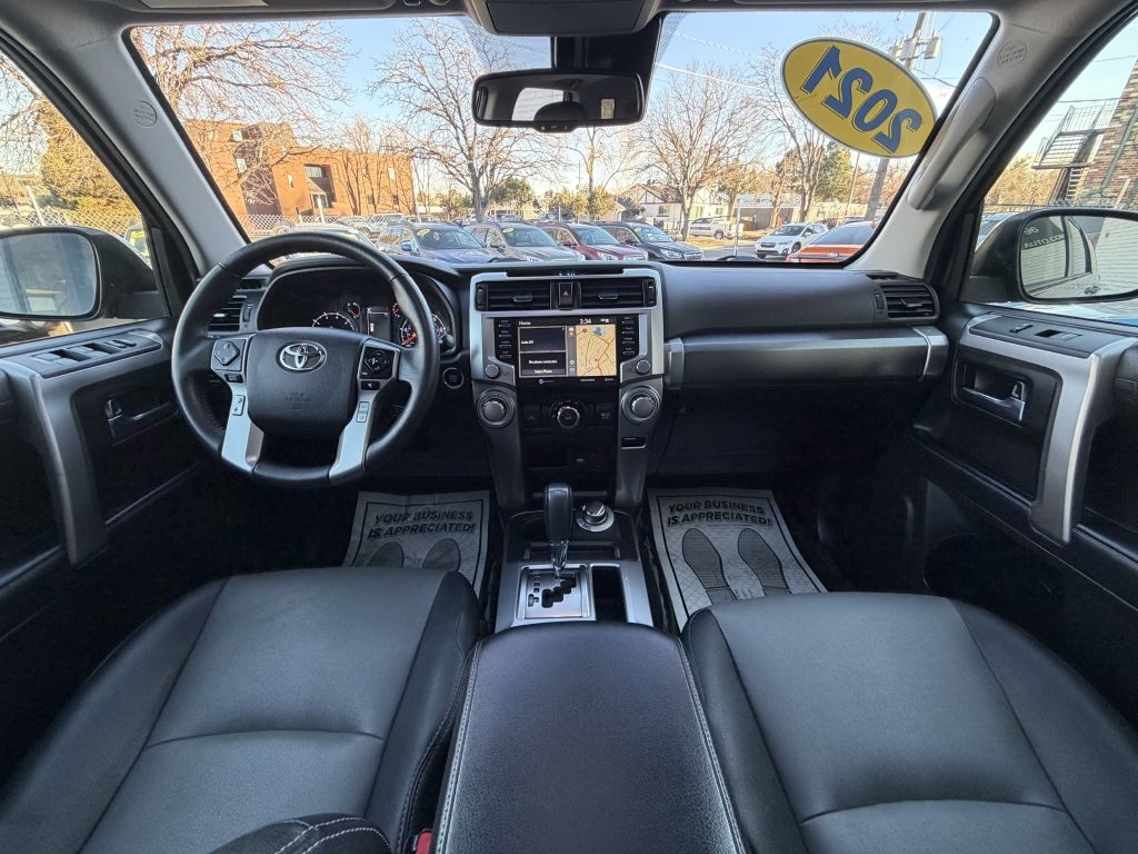 Toyota 4Runner SR5 Premium 4WD 2021