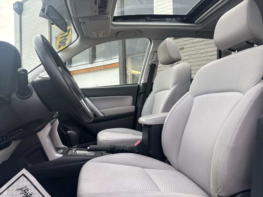 Subaru Forester 2.5i Premium PZEV CVT 2017