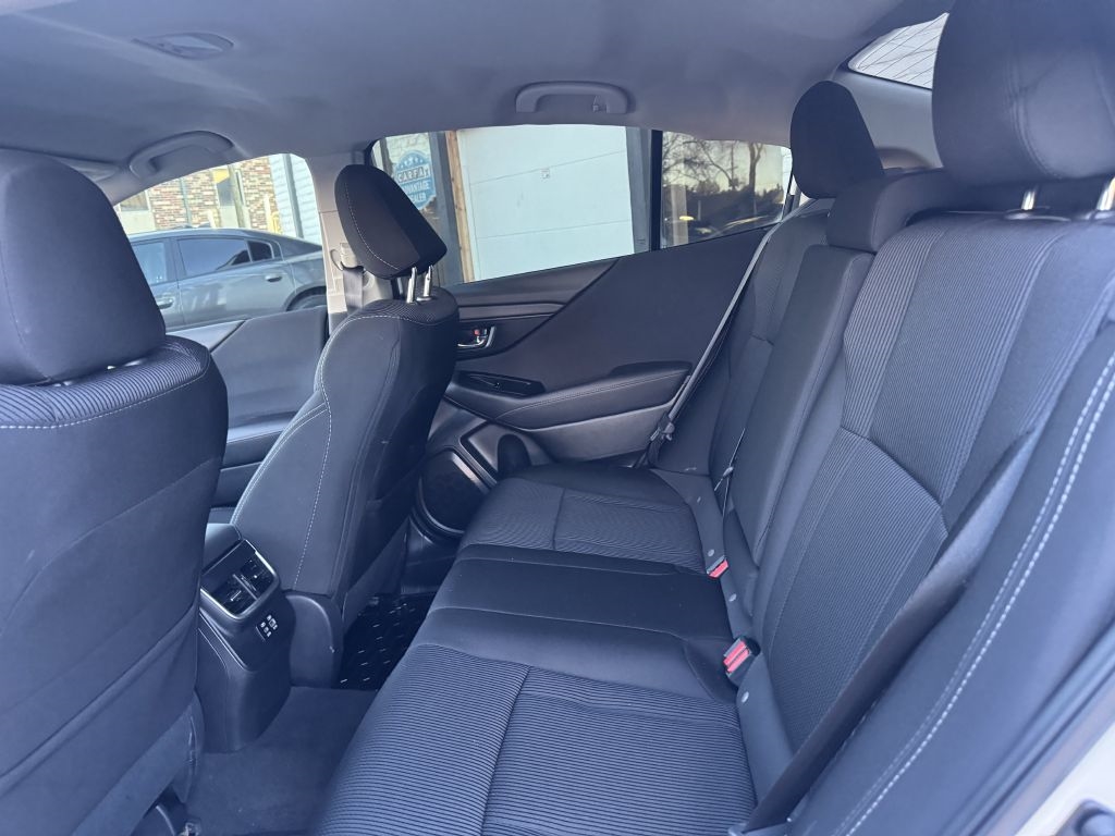 Subaru Legacy Premium 2025