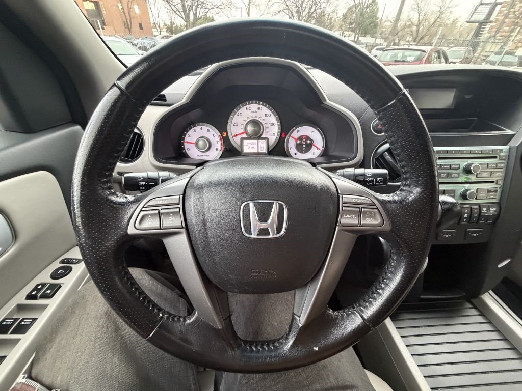 Honda Pilot EX-L 4WD 5-Spd AT with DVD 2010