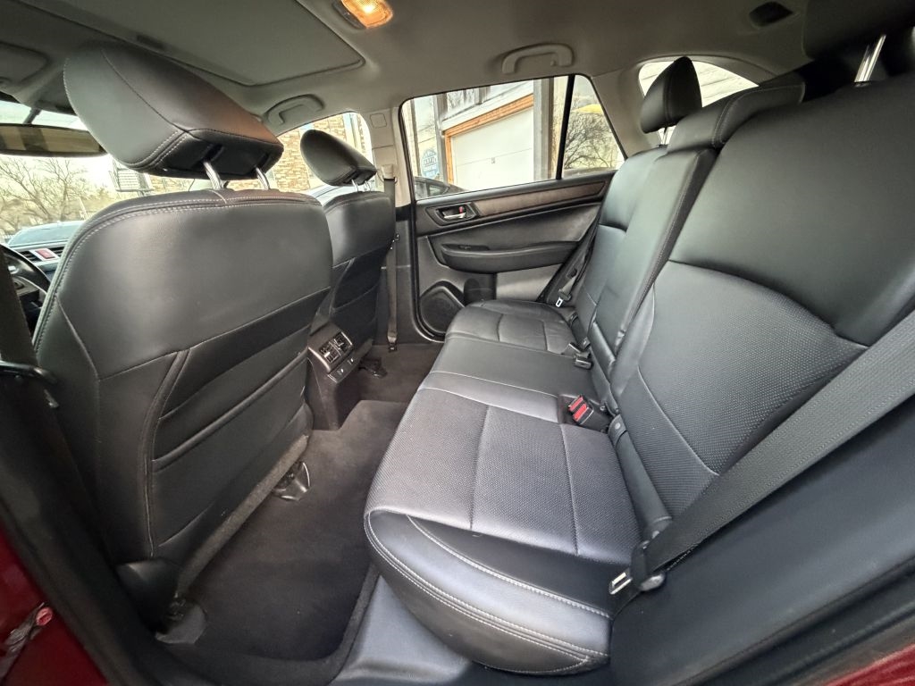 Subaru Outback 2.5i Limited 2015