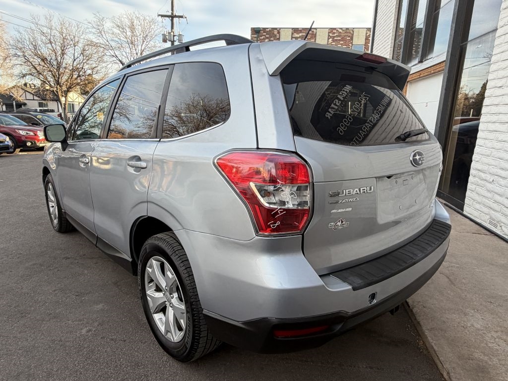 Subaru Forester 2.5i Limited 2014
