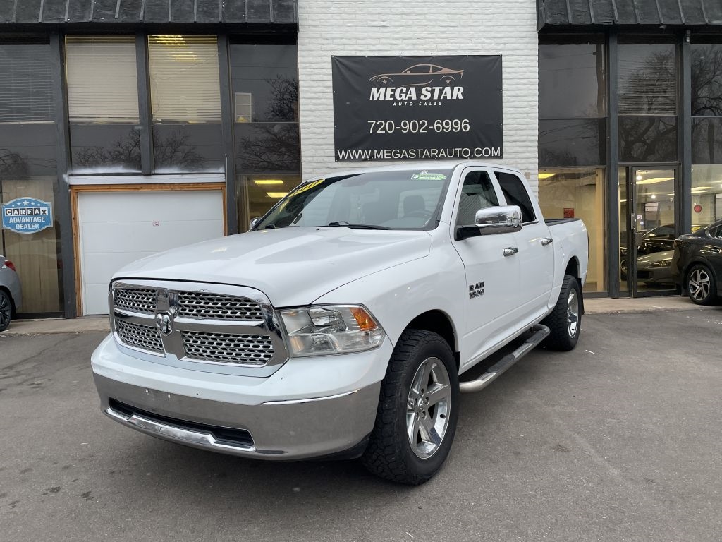 RAM 1500 Tradesman Crew Cab SWB 4WD 2017