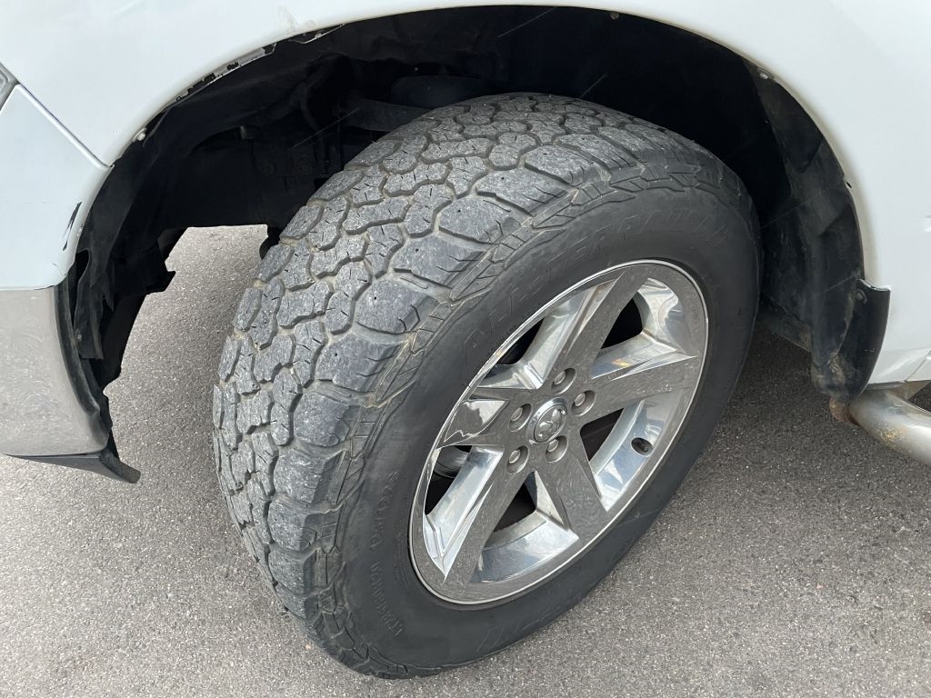 RAM 1500 Tradesman Crew Cab SWB 4WD 2017