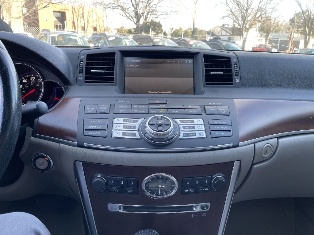 Infiniti M 45 AWD 2008