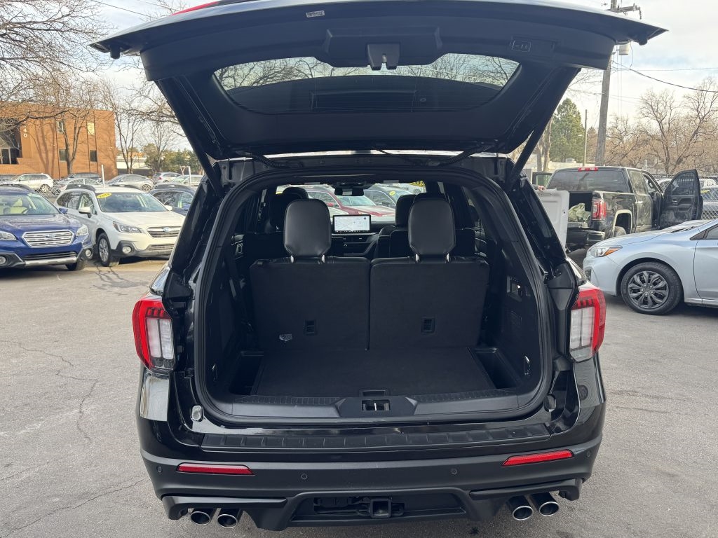 Ford Explorer ST AWD 2025