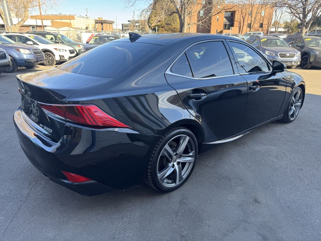 Lexus IS 300 AWD 2017