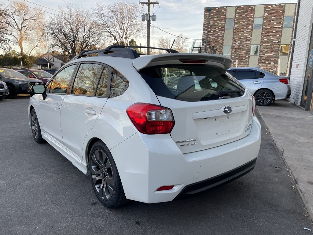 Subaru Impreza 2.0i Sport Limited PZEV 5-Door 2015