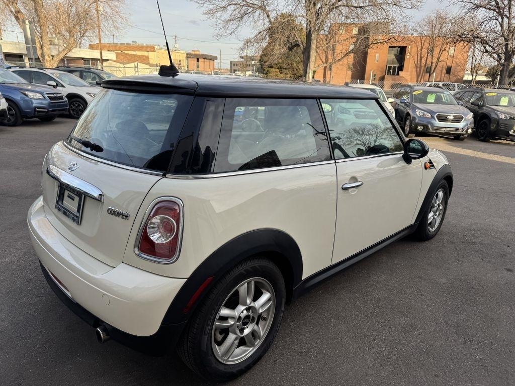 MINI Cooper Base 2012