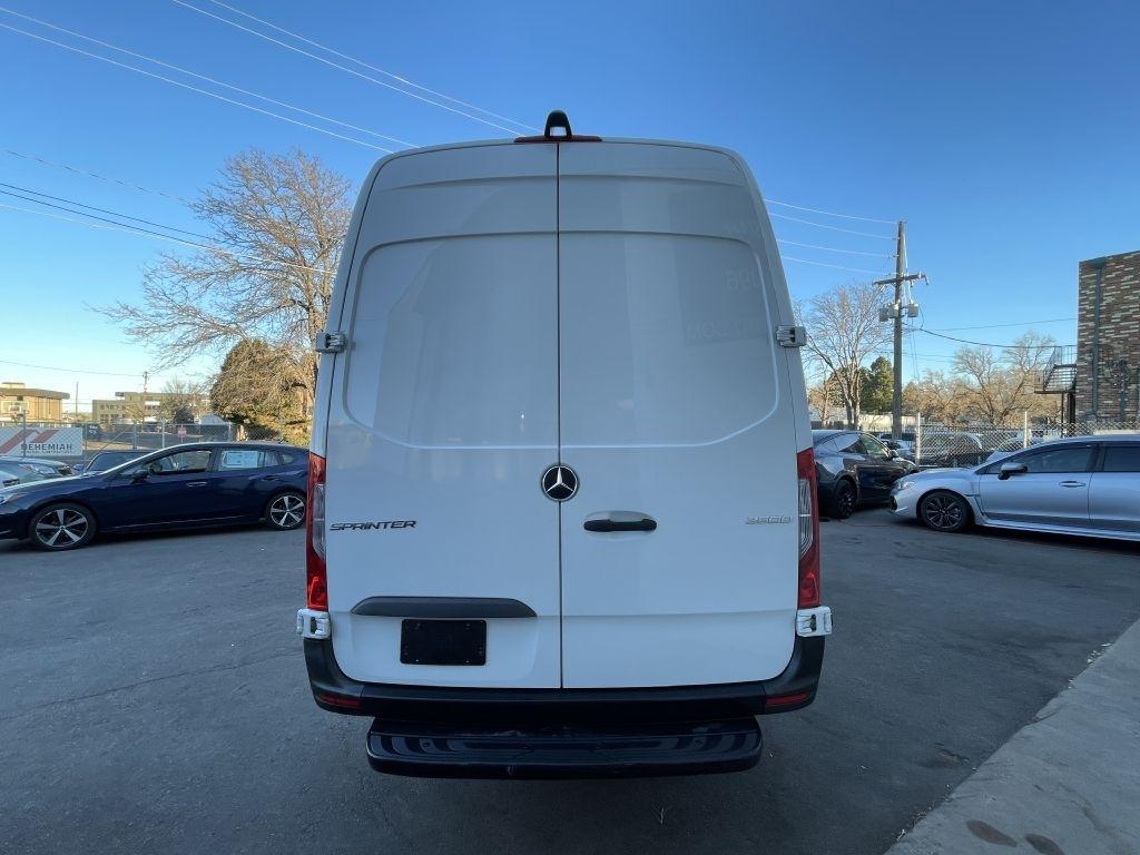 Mercedes-Benz Sprinter 2500 170-in. WB 2021