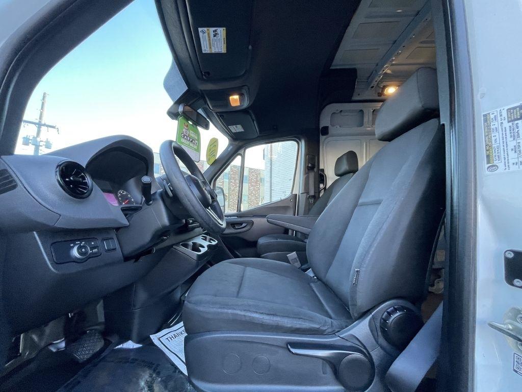 Mercedes-Benz Sprinter 2500 170-in. WB 2021