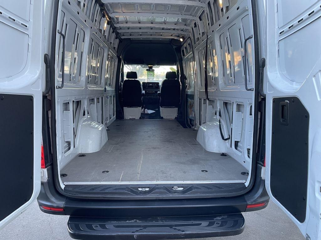 Mercedes-Benz Sprinter 2500 170-in. WB 2021