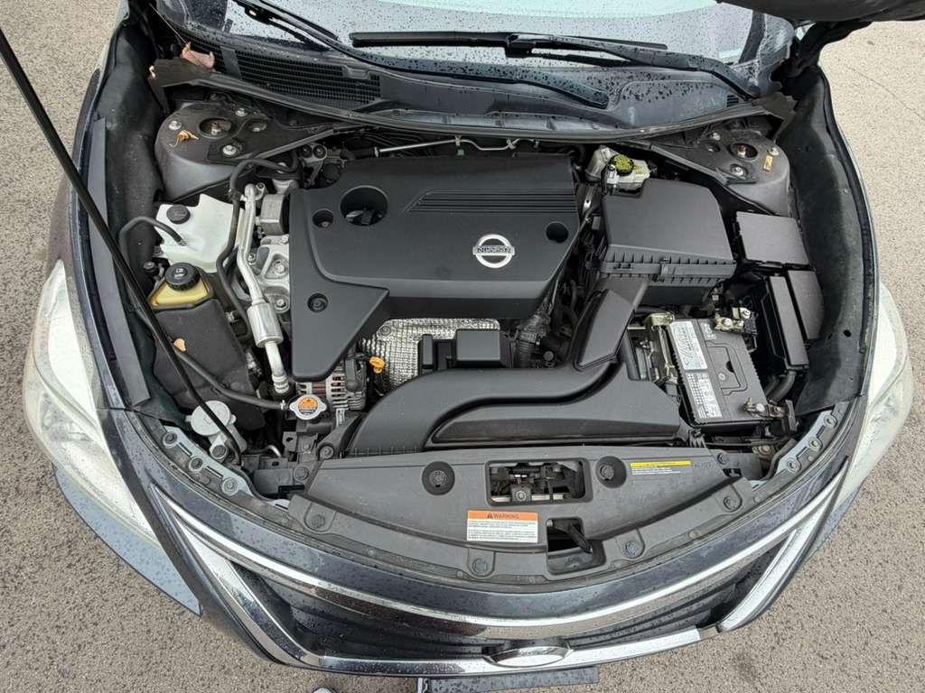 Nissan Altima 2.5 2013