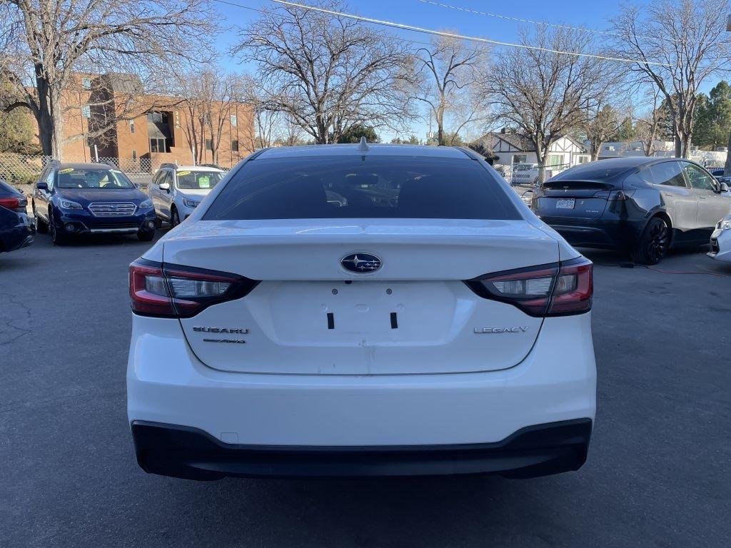 Subaru Legacy Premium 2022