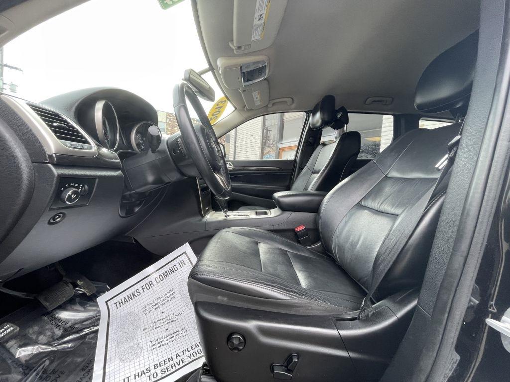 Jeep Grand Cherokee Laredo 4WD 2013