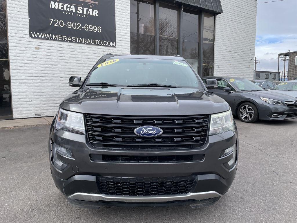 Ford Explorer XLT 4WD 2016