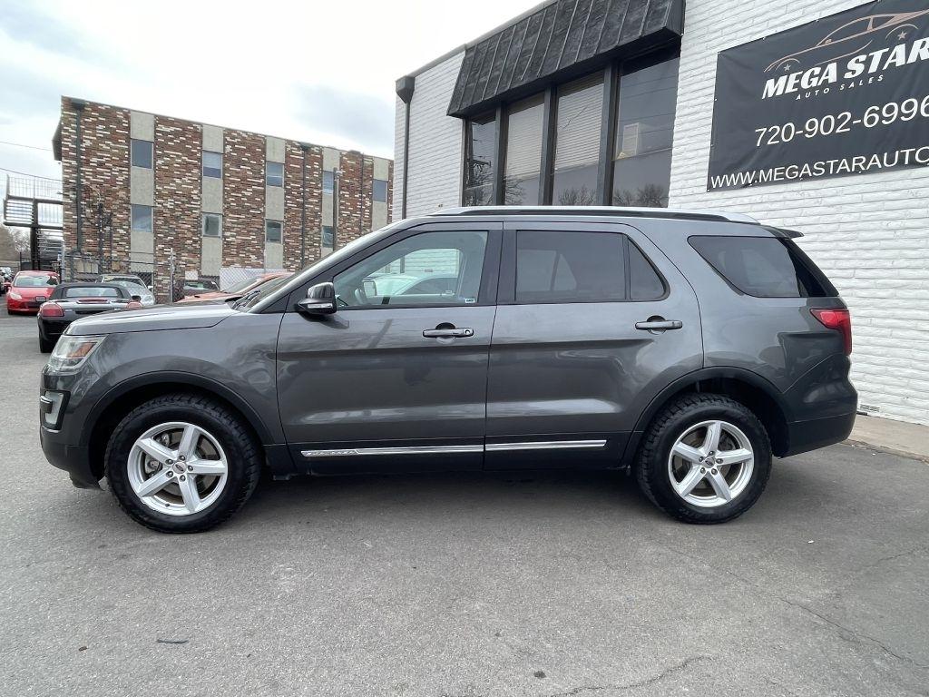 Ford Explorer XLT 4WD 2016