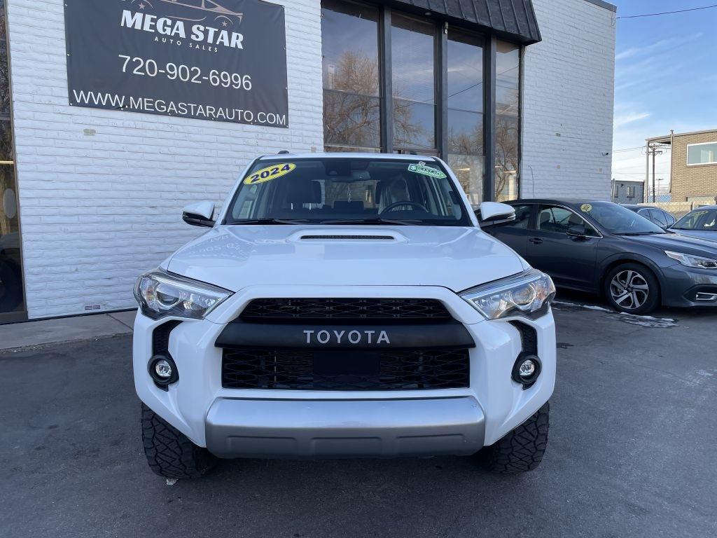 Toyota 4Runner TRD Off-road Premium 4WD 2024