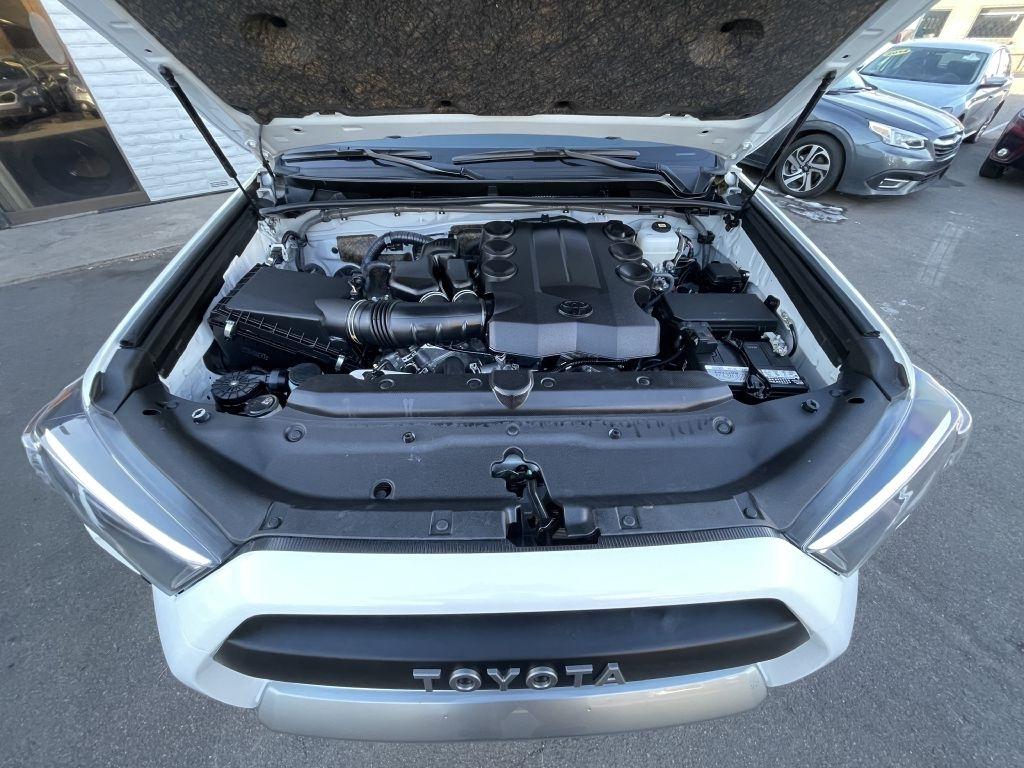 Toyota 4Runner TRD Off-road Premium 4WD 2024